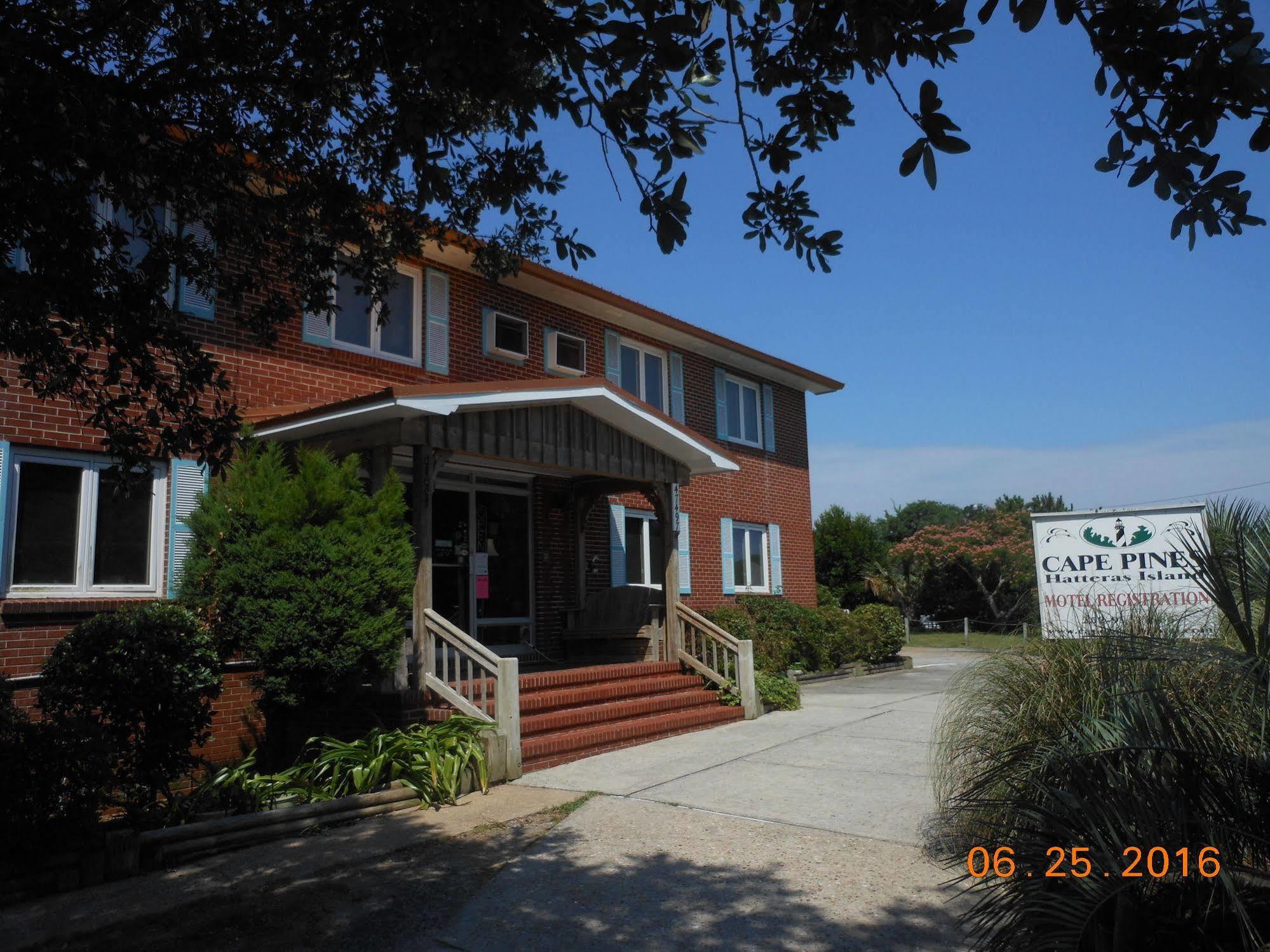 Cape Pines Hatteras Island Motel Buxton