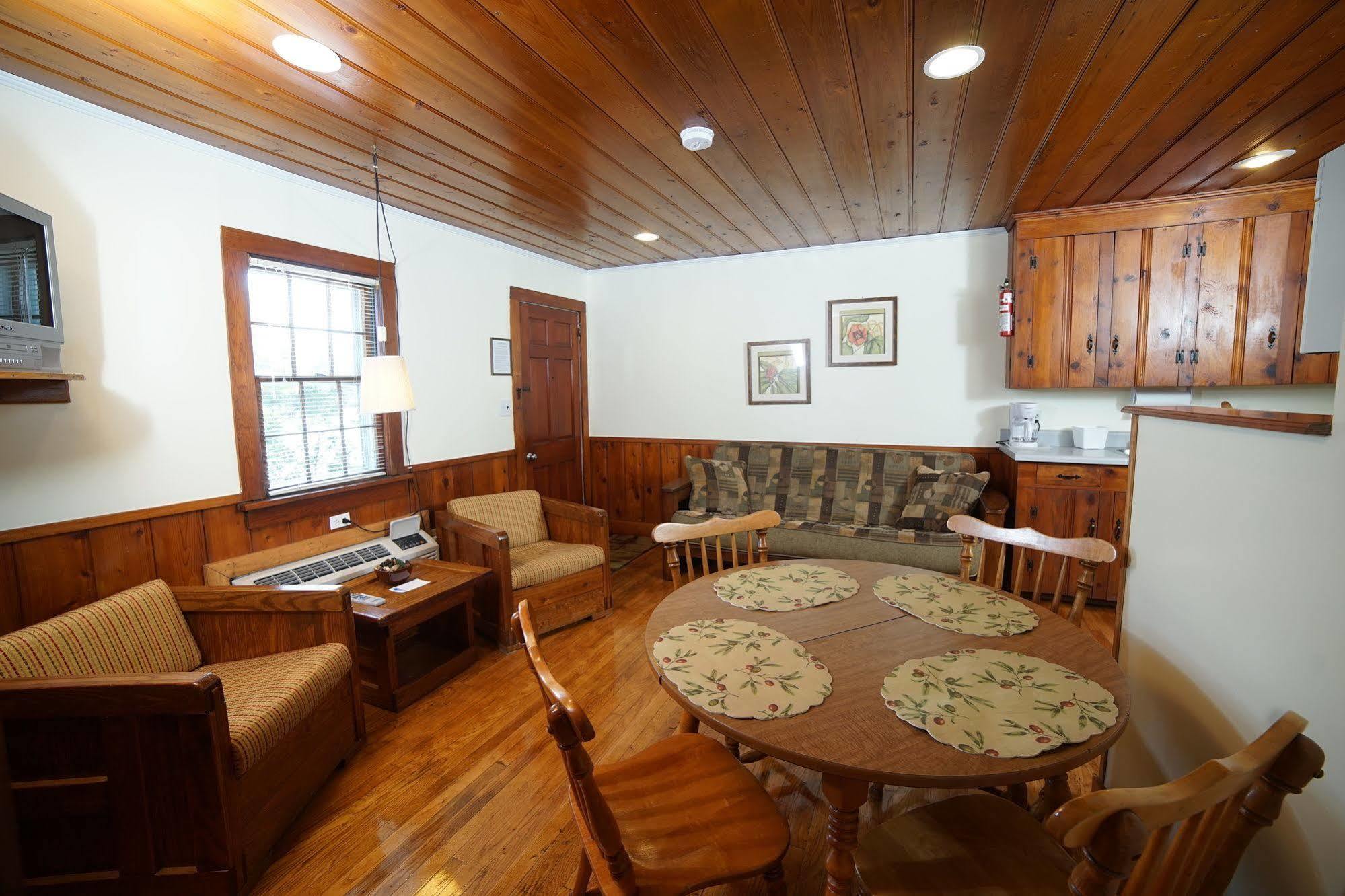 Cape Pines Hatteras Island 2* Buxton