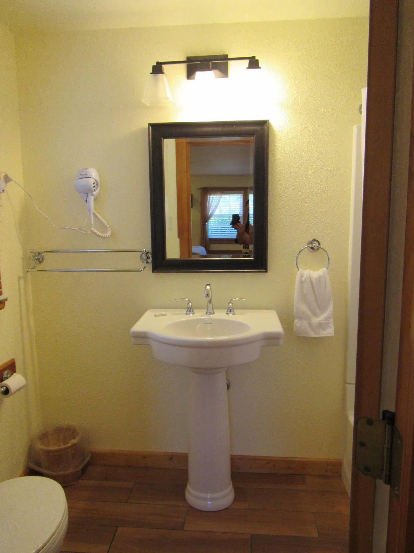 Cape Pines Hatteras Island Motel