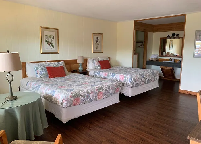 Cape Pines Motel