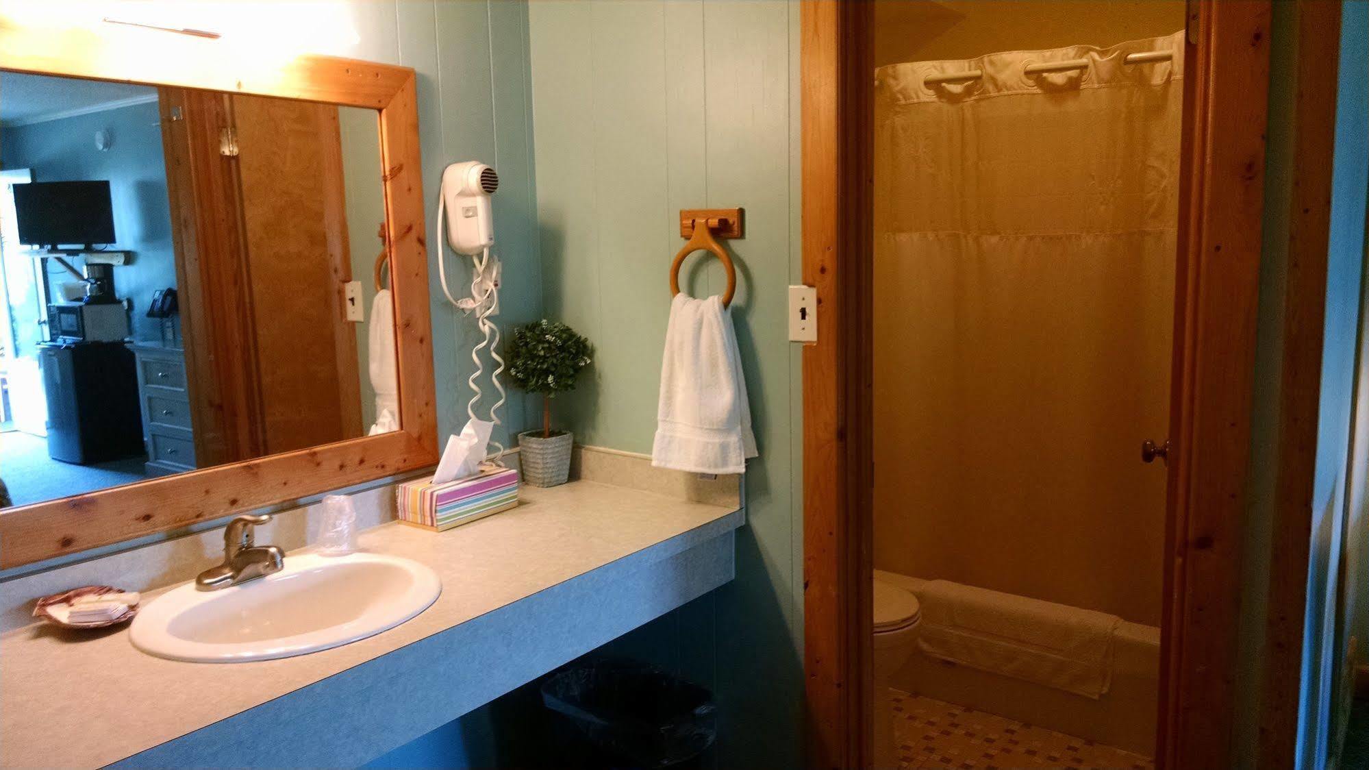 Cape Pines Motel Buxton